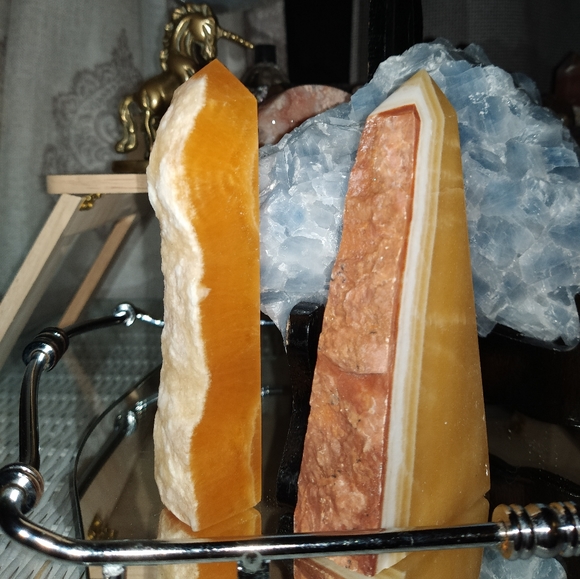 Orange Calcite Points #1 - Picture 3 of 5